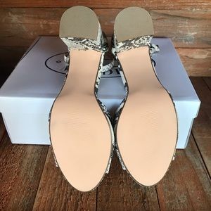 Steve Madden Shoes - Steve Madden Snakeskin Heels Steve Madden Shoes - Steve Madden Snakeskin Heels
